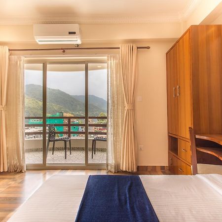 פוקהרה Hotel White Pearl מראה חיצוני תמונה