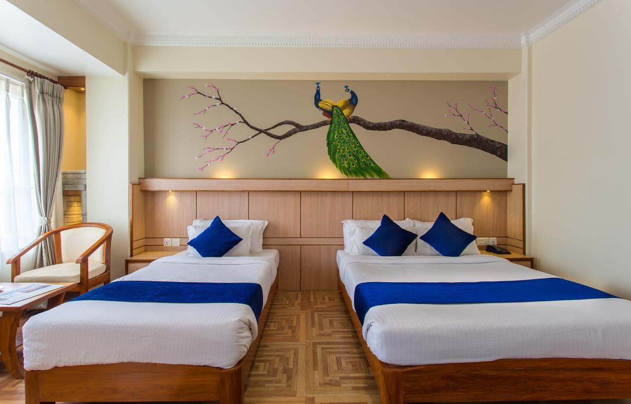 פוקהרה Hotel White Pearl מראה חיצוני תמונה