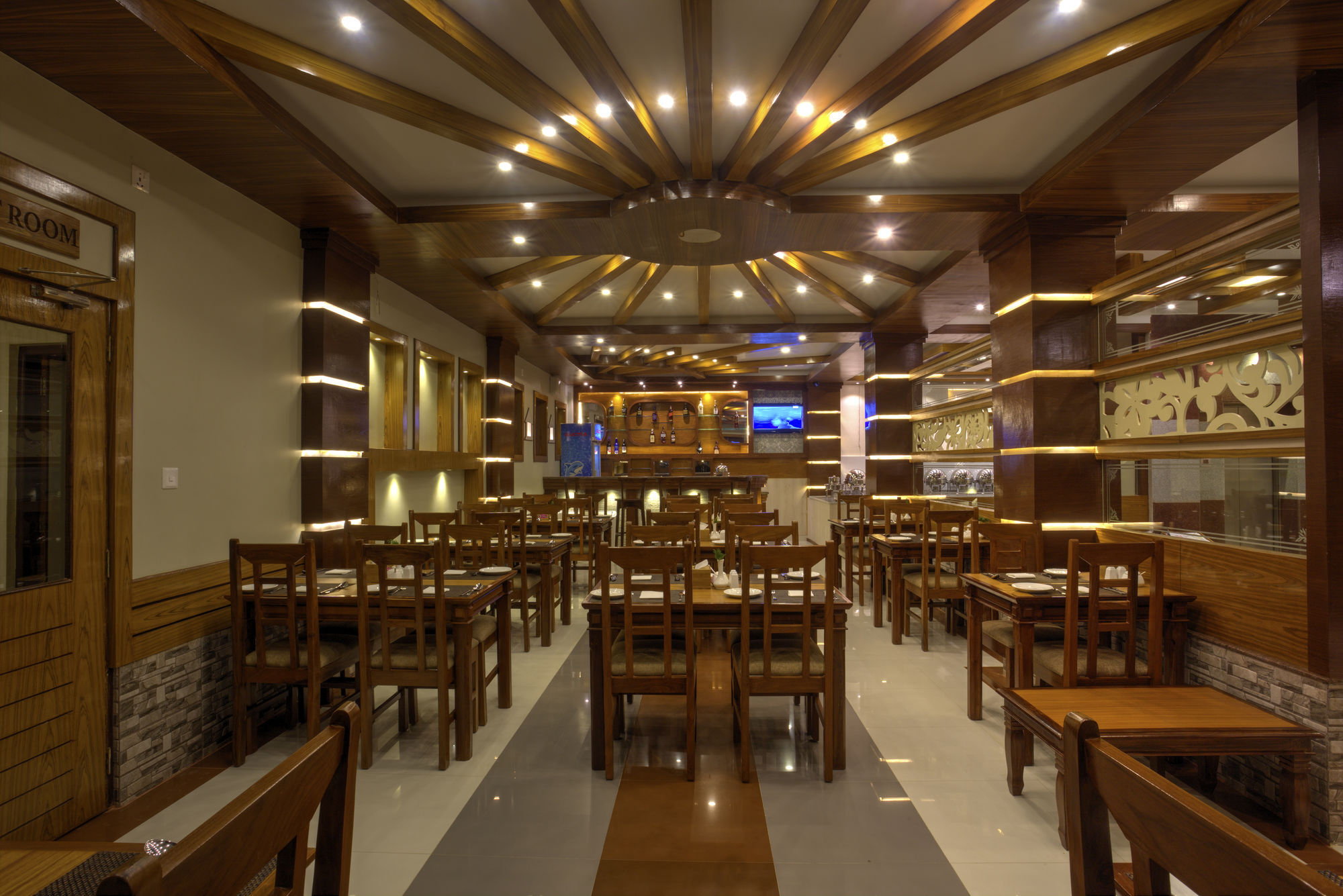 פוקהרה Hotel White Pearl מראה חיצוני תמונה