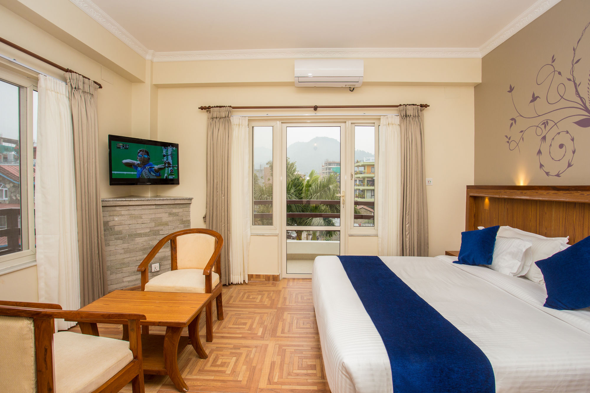 פוקהרה Hotel White Pearl מראה חיצוני תמונה