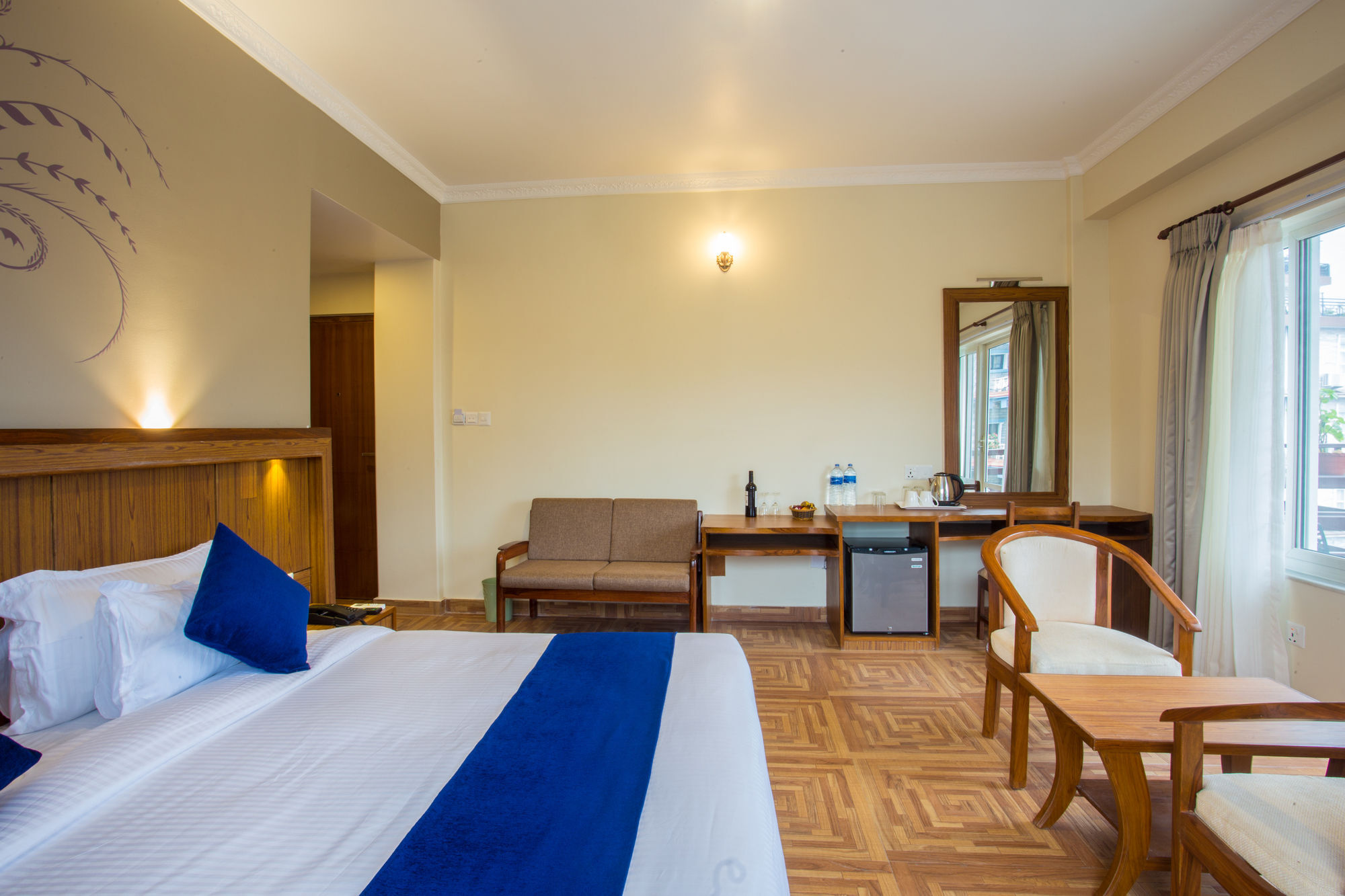 פוקהרה Hotel White Pearl מראה חיצוני תמונה