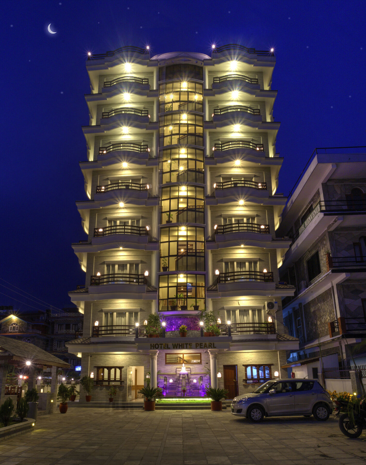 פוקהרה Hotel White Pearl מראה חיצוני תמונה